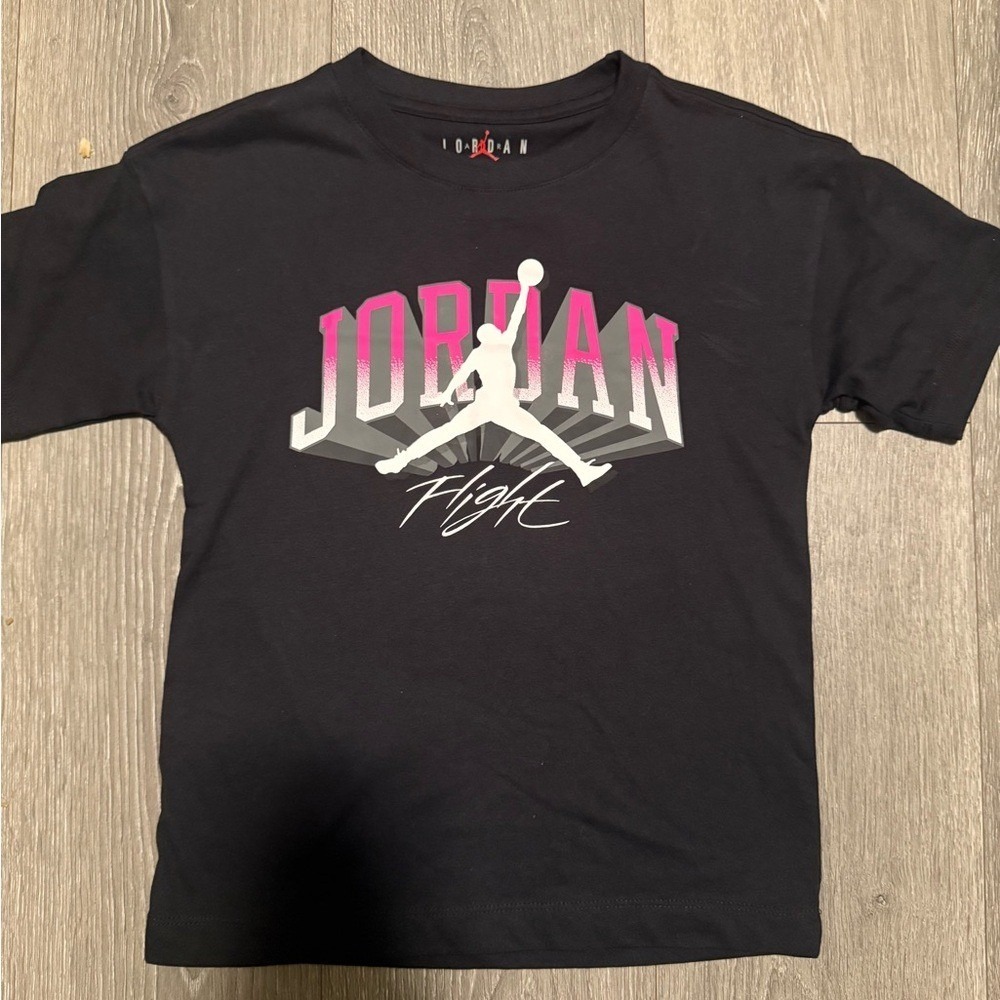 Jordan Girls Flight Jumpman Graphic T-Shirt Black Pink Size S 8-10Y